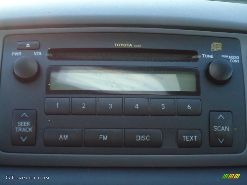 2005 Toyota Corolla CE Controls Photo #38675866