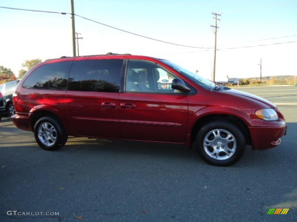 2003 Grand Caravan EX - Inferno Red Tinted Pearl / Taupe photo #6