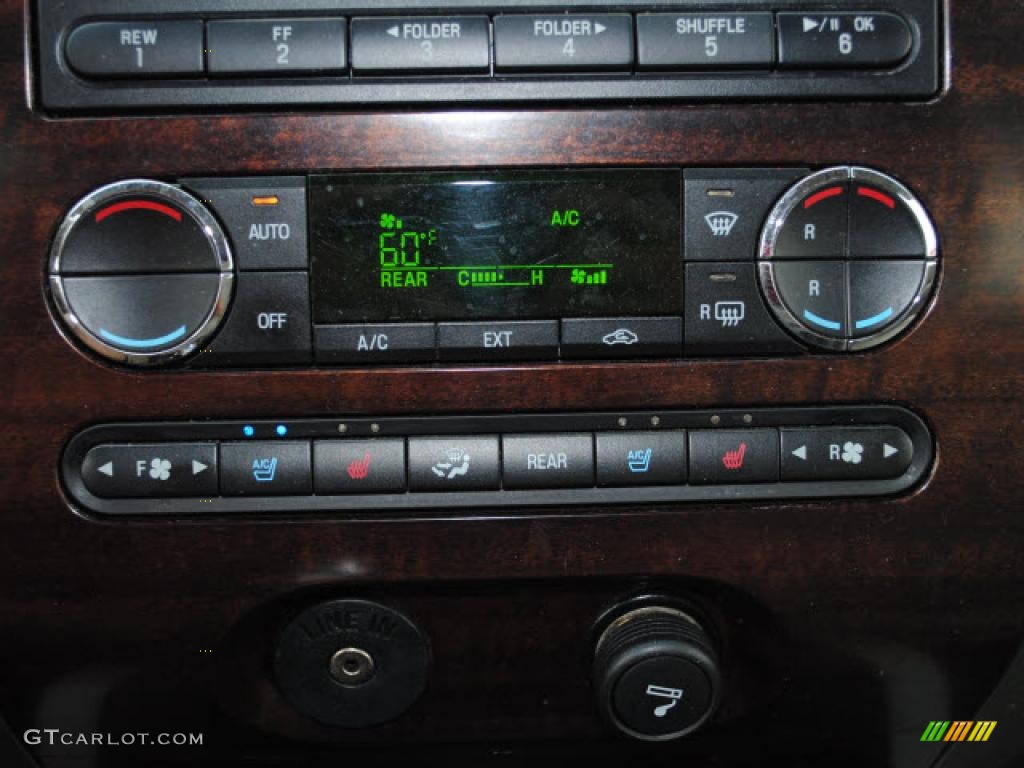2008 Ford Expedition Limited Controls Photo #38677486