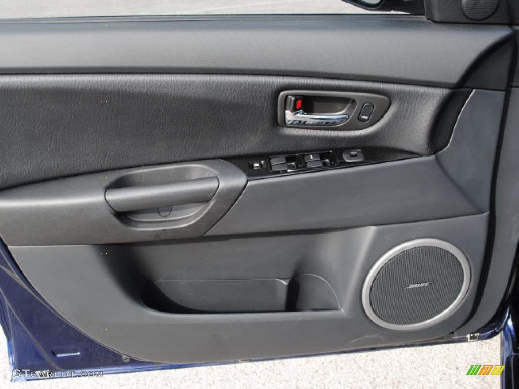 2009 Mazda MAZDA3 s Grand Touring Sedan Door Panel Photos