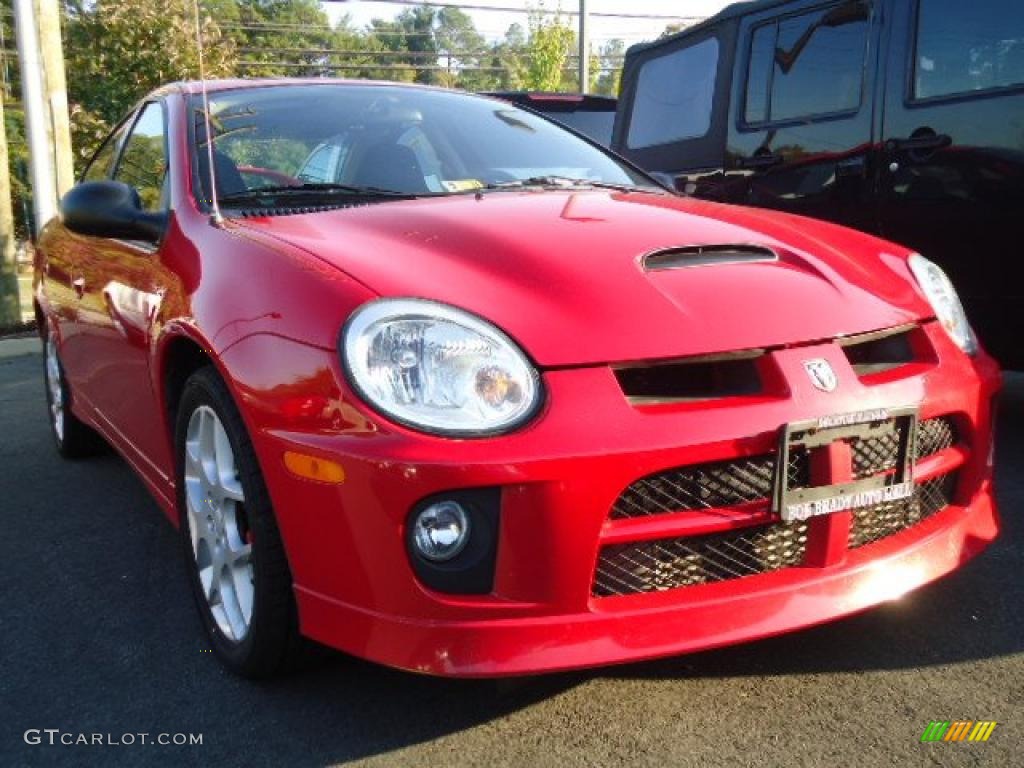 2005 Neon SRT-4 - Flame Red / Dark Slate Gray photo #1