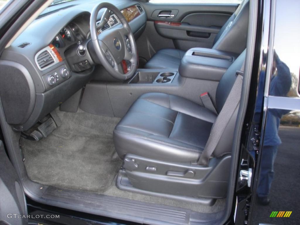 Ebony Interior 2010 Chevrolet Suburban LT 4x4 Photo #38678034