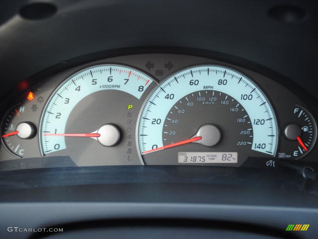 2009 Toyota Camry SE Gauges Photo #38679222