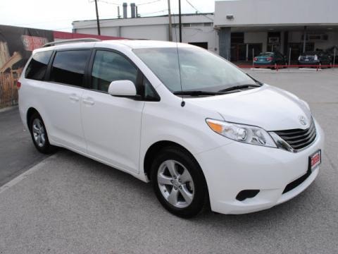 2011 Toyota Sienna LE Data, Info and Specs