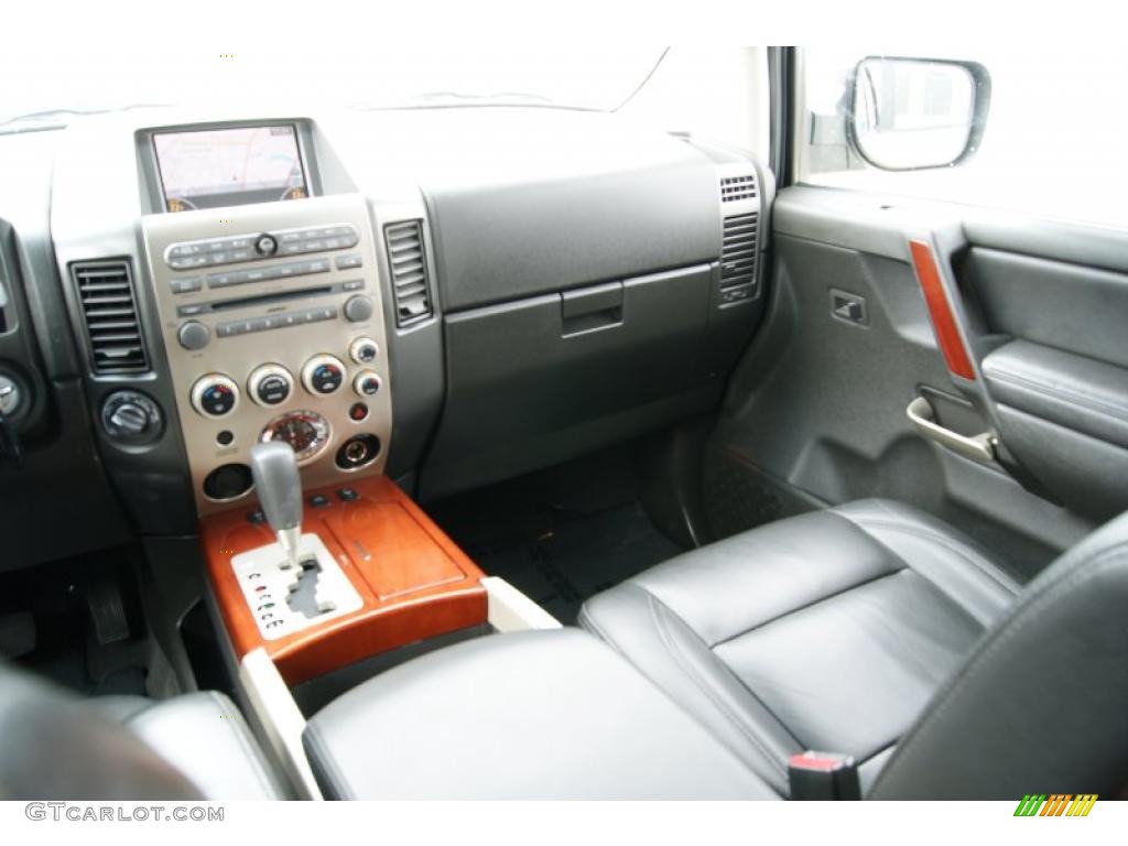 2007 Infiniti QX 56 4WD Graphite Black Dashboard Photo #38680934