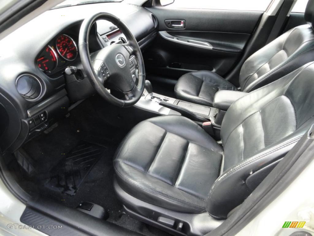 Black Interior 2004 Mazda MAZDA6 s Sedan Photo #38681662