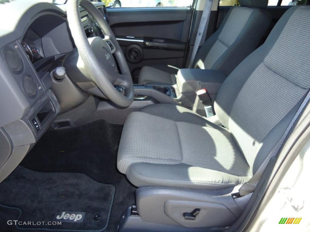 Dark Slate Gray Interior 2008 Jeep Commander Sport Photo #38684454