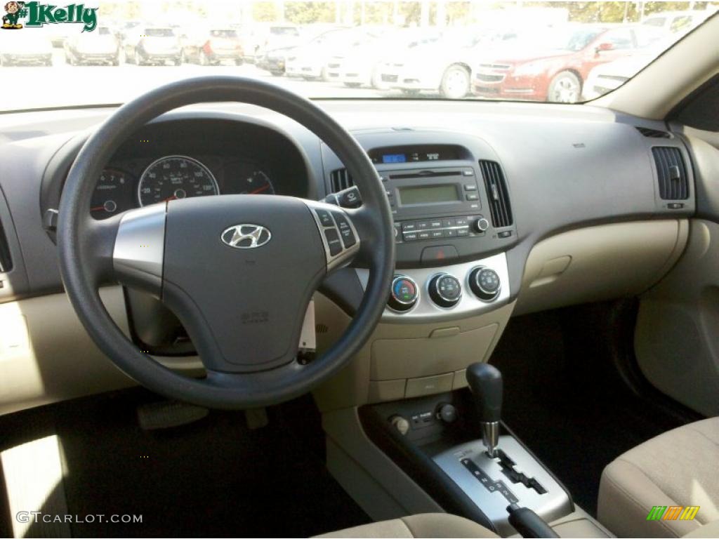 Beige Interior 2010 Hyundai Elantra GLS Photo #38684622