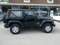 Black - Wrangler X 4x4 Photo No. 2