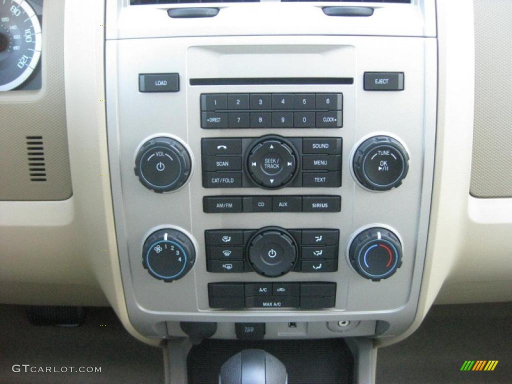 2011 Ford Escape XLT V6 4WD Controls Photo #38685094