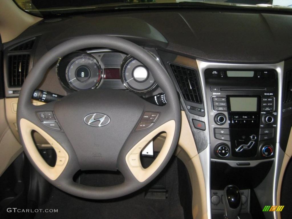 2011 Hyundai Sonata GLS Camel Steering Wheel Photo #38685302
