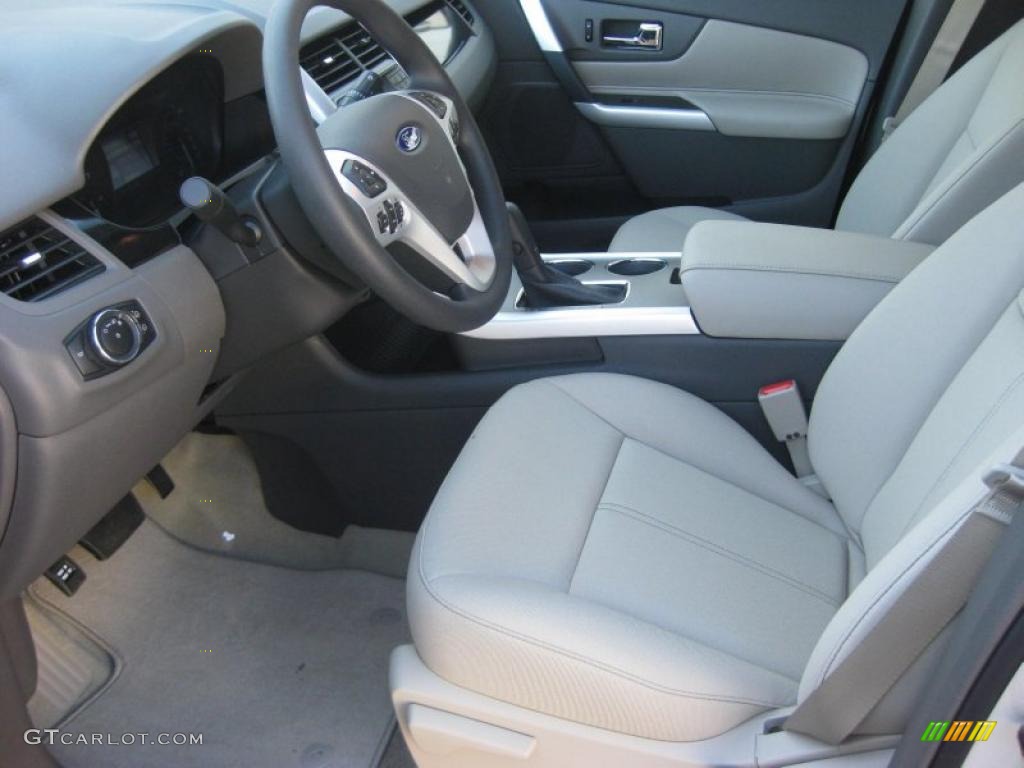 Medium Light Stone Interior 2011 Ford Edge SE Photo #38685430