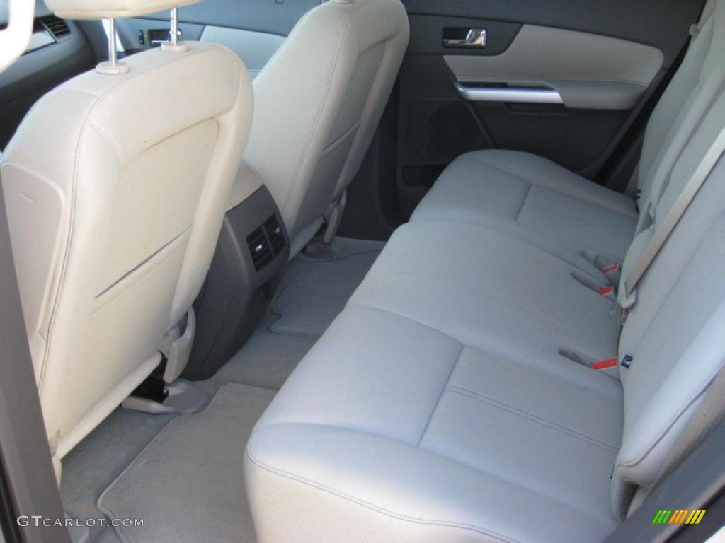Medium Light Stone Interior 2011 Ford Edge SE Photo #38685454