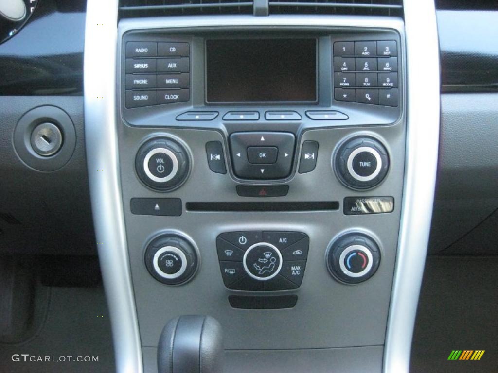 2011 Ford Edge SE Controls Photo #38685530