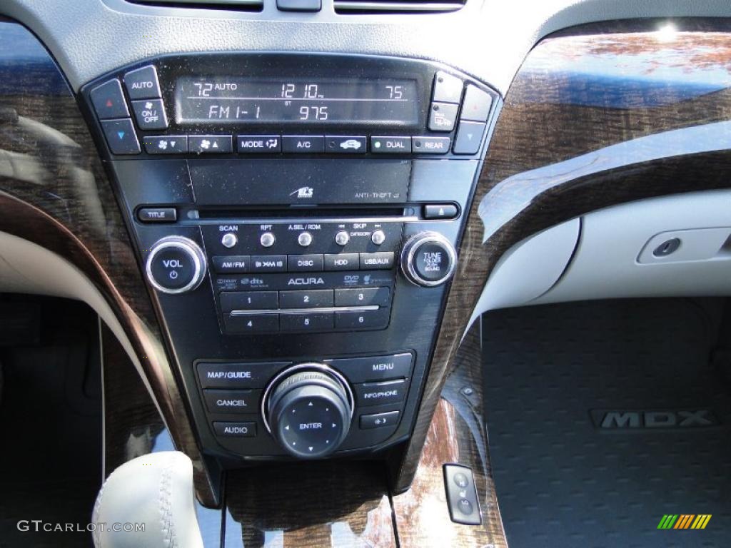 2010 Acura MDX Technology Controls Photo #38685762
