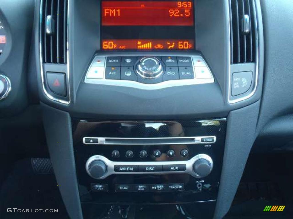 2011 Nissan Maxima 3.5 S Controls Photo #38686702