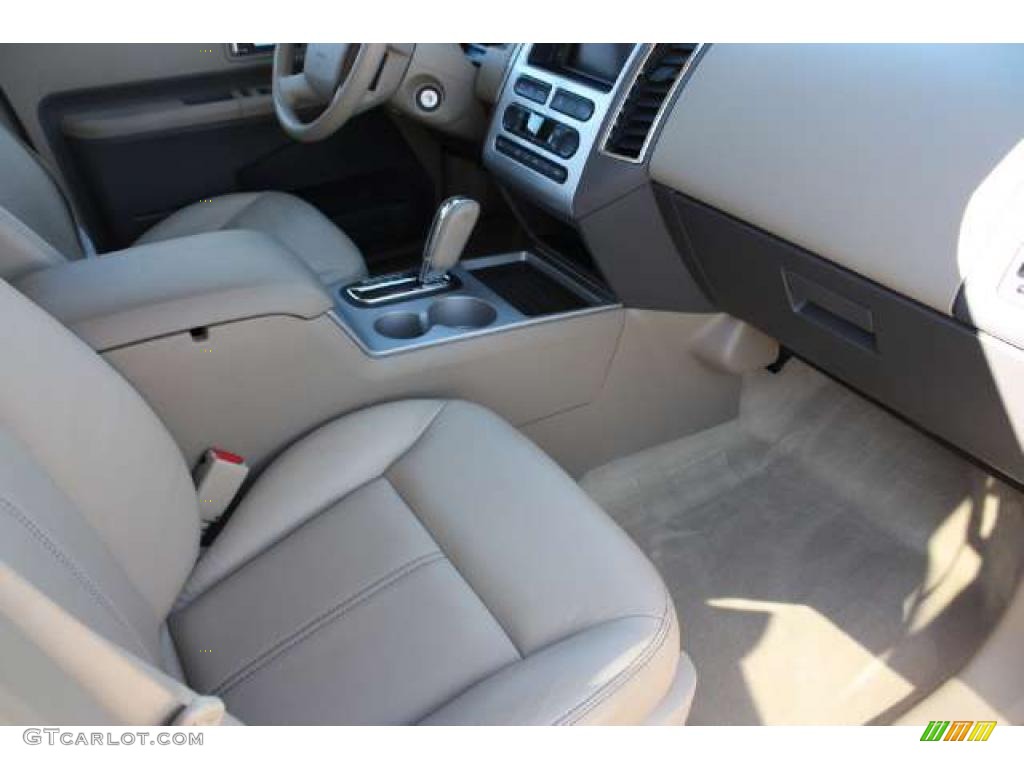 Medium Light Stone Interior 2007 Ford Edge SEL Photo #38687210