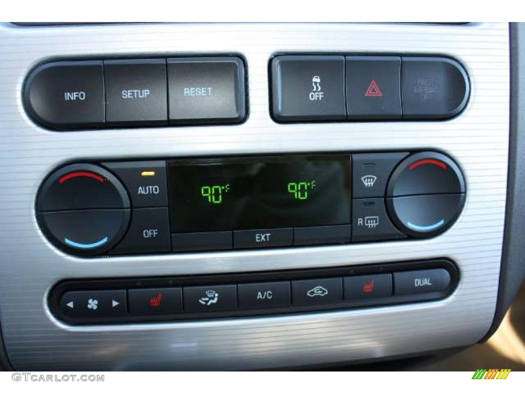 2007 Ford Edge SEL Controls Photo #38687218