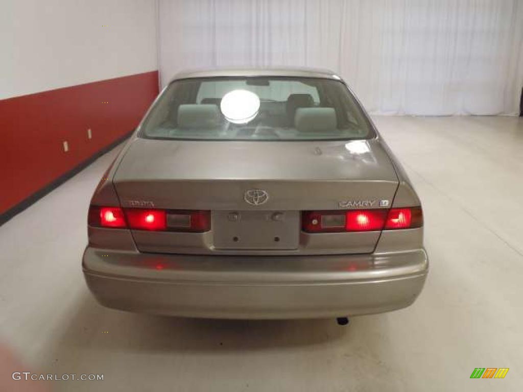 1999 Camry LE - Sable Pearl / Gray photo #5