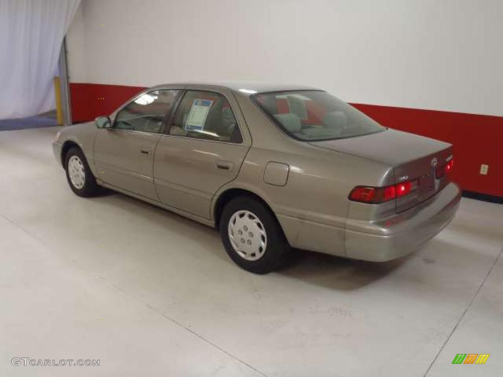 1999 Camry LE - Sable Pearl / Gray photo #6