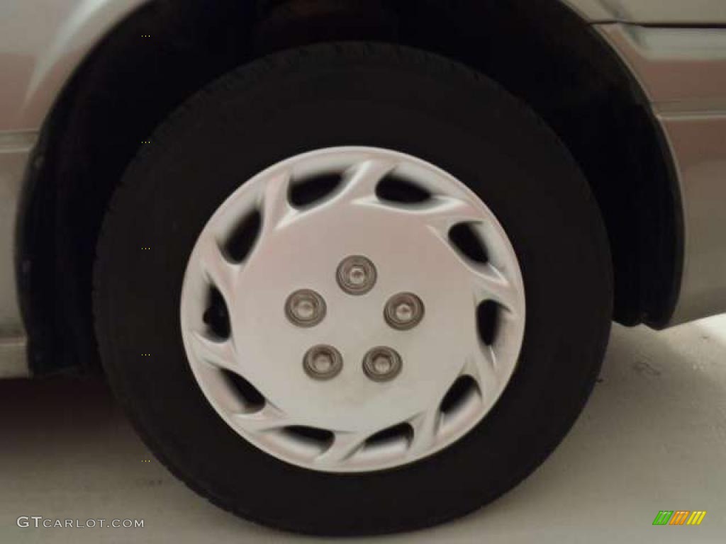 1999 Toyota Camry LE Wheel Photo #38688428