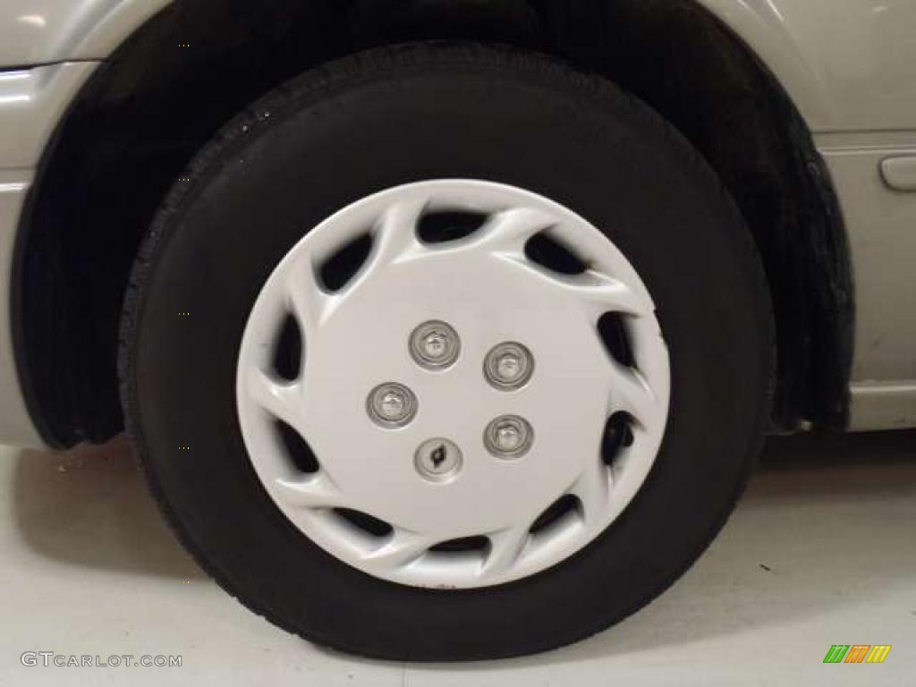 1999 Toyota Camry LE Wheel Photo #38688472