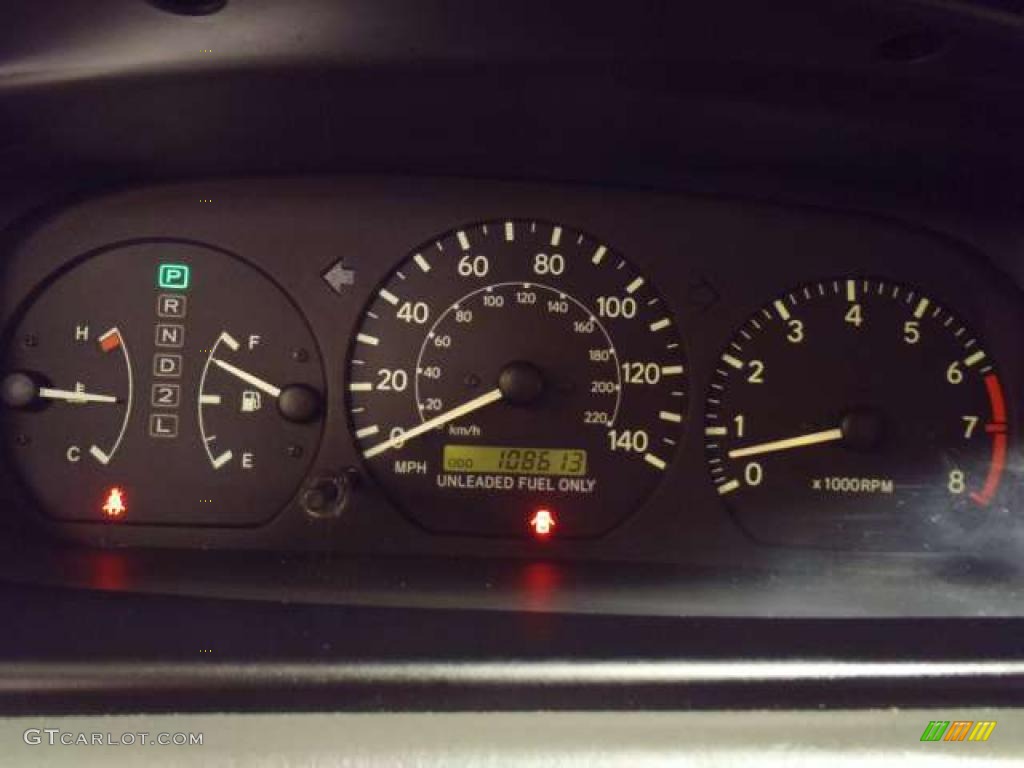 1999 Toyota Camry LE Gauges Photos