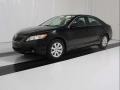 Black - Camry XLE Photo No. 4