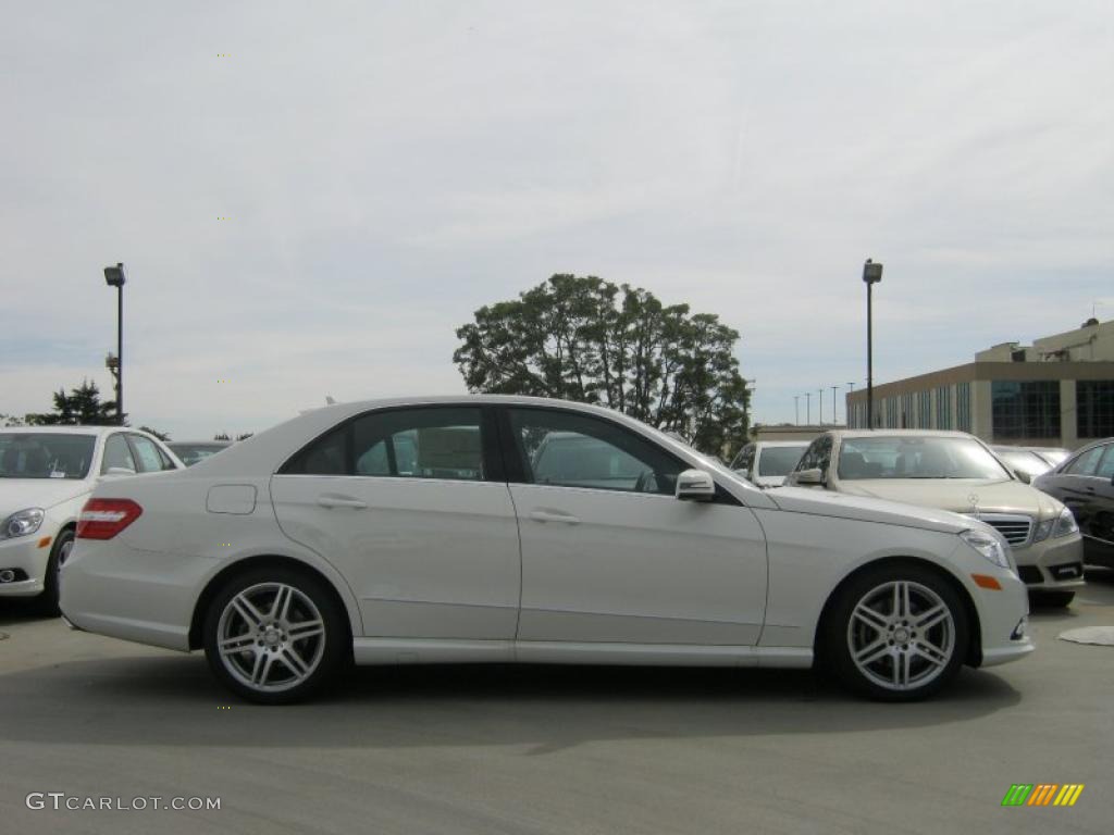 2011 E 350 Sedan - Arctic White / Almond/Black photo #2