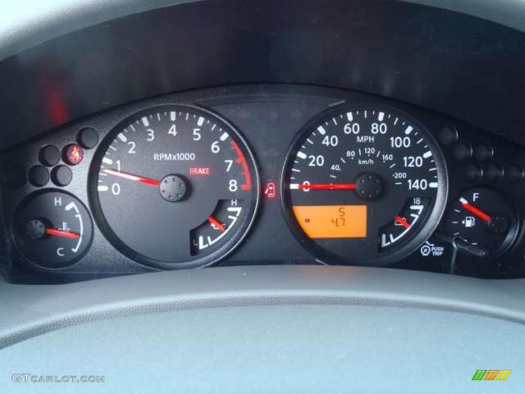2011 Nissan Frontier SV Crew Cab Gauges Photo #38691034