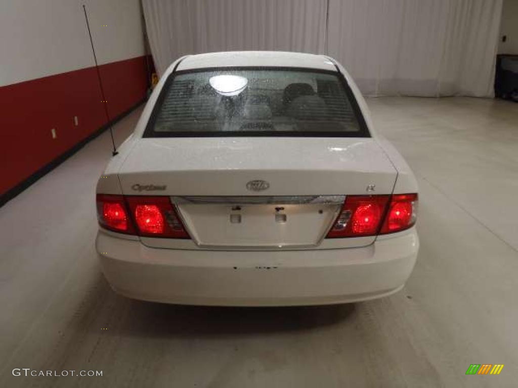 2005 Optima LX - Pearl White / Beige photo #5