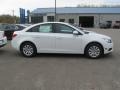 Summit White - Cruze LT Photo No. 4