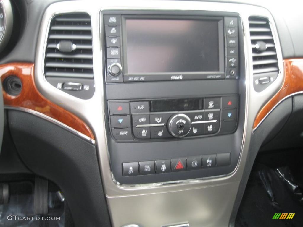 2011 Jeep Grand Cherokee Overland 4x4 Navigation Photo #38692838