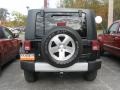 Black - Wrangler Unlimited Sahara 4x4 Photo No. 4