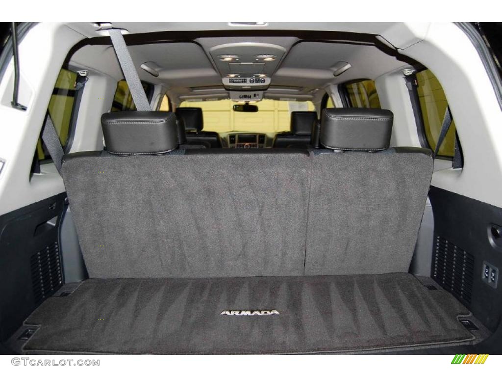 2009 Nissan Armada LE Trunk Photo #38694031