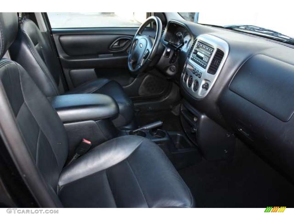 2004 Ford Escape Limited 4WD Ebony Black Dashboard Photo #38694386