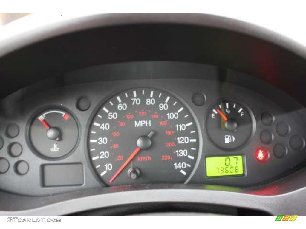 2007 Ford Focus ZX4 SE Sedan Gauges Photo #38695083
