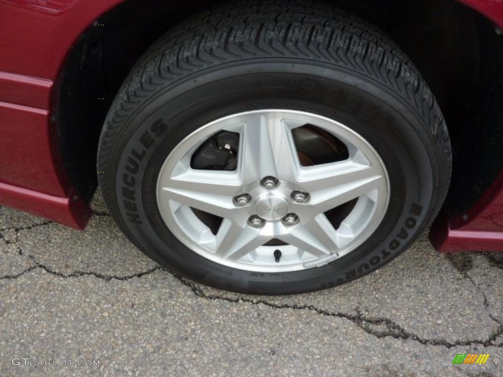 2005 Chevrolet Impala LS Wheel Photo #38696817