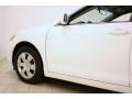 Super White - Camry LE Photo No. 25