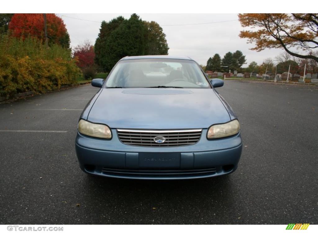 1998 Malibu Sedan - Medium Opal Blue Metallic / Light Gray photo #2