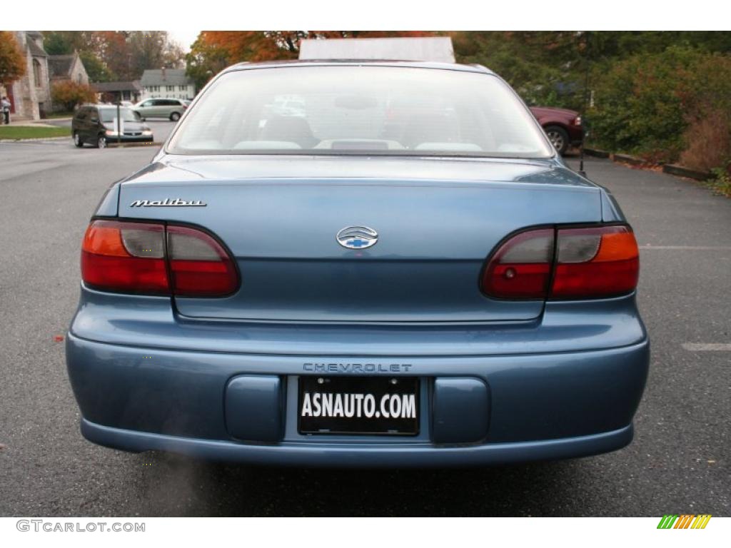 1998 Malibu Sedan - Medium Opal Blue Metallic / Light Gray photo #5