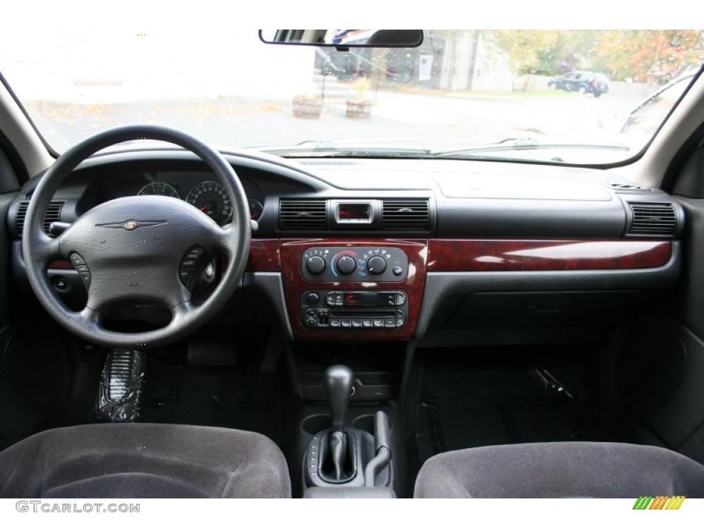 2001 Chrysler Sebring LX Sedan Dark Slate Gray Dashboard Photo #38698851