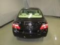 Black - Camry LE Photo No. 7