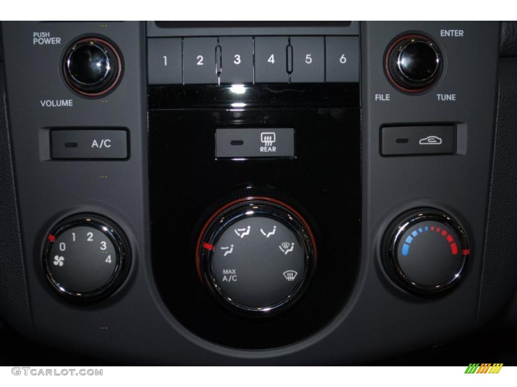 2011 Kia Forte EX 5 Door Controls Photo #38702459