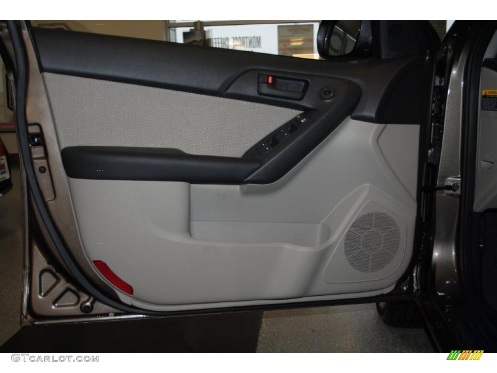2011 Kia Forte EX 5 Door Stone Door Panel Photo #38702539