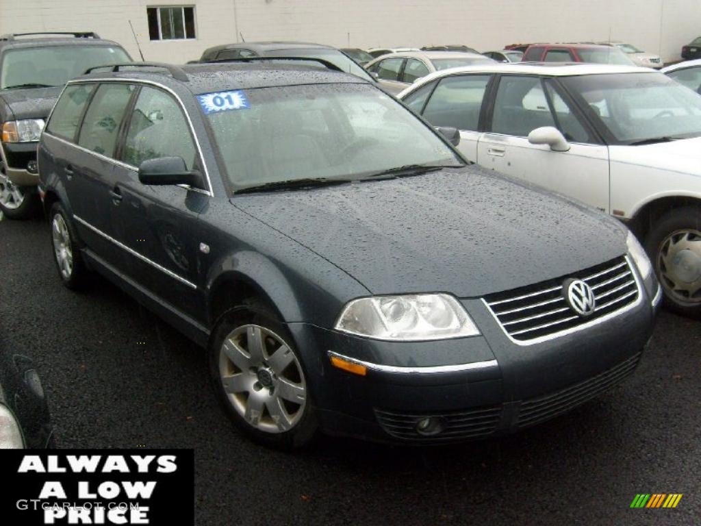 2001 Passat GLX V6 4Motion Wagon - Blue Anthracite Pearl / Black photo #1