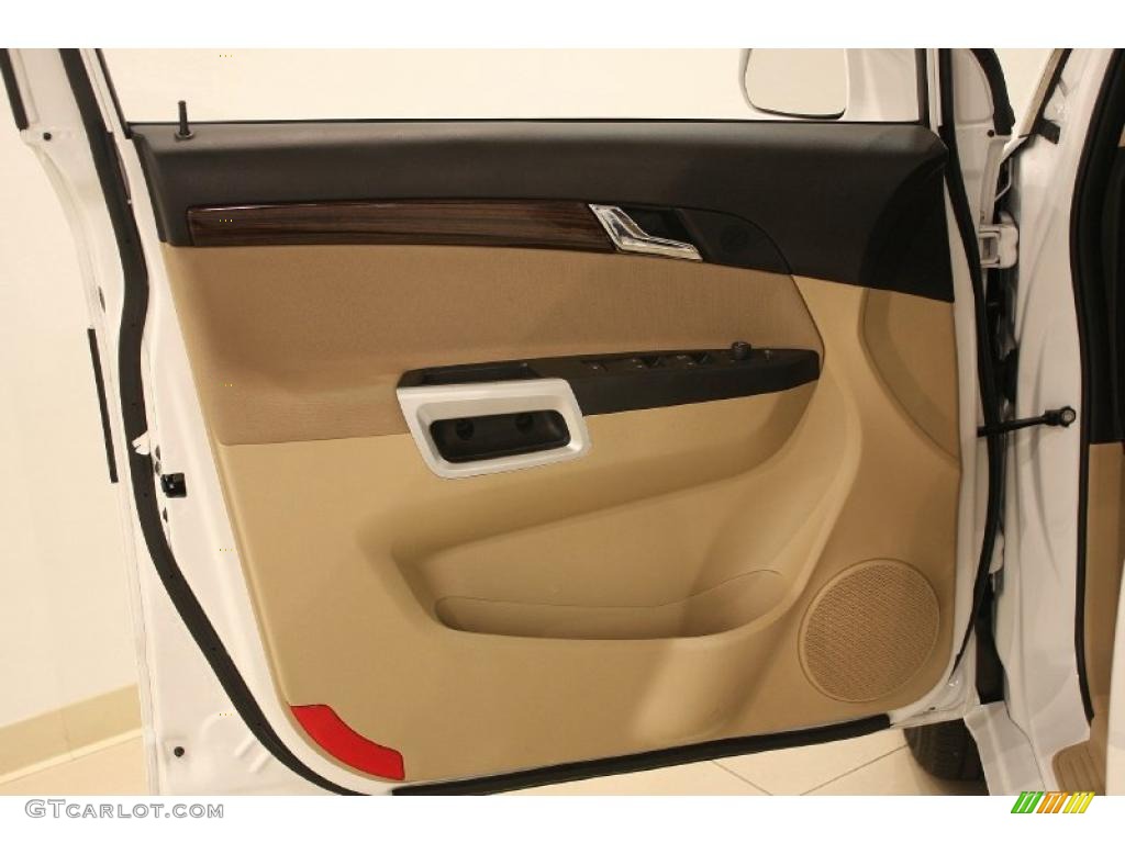 2010 Saturn VUE XR Tan Door Panel Photo #38702795