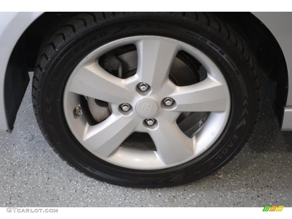 2007 Kia Spectra Spectra5 SX Wagon Wheel Photo #38703619
