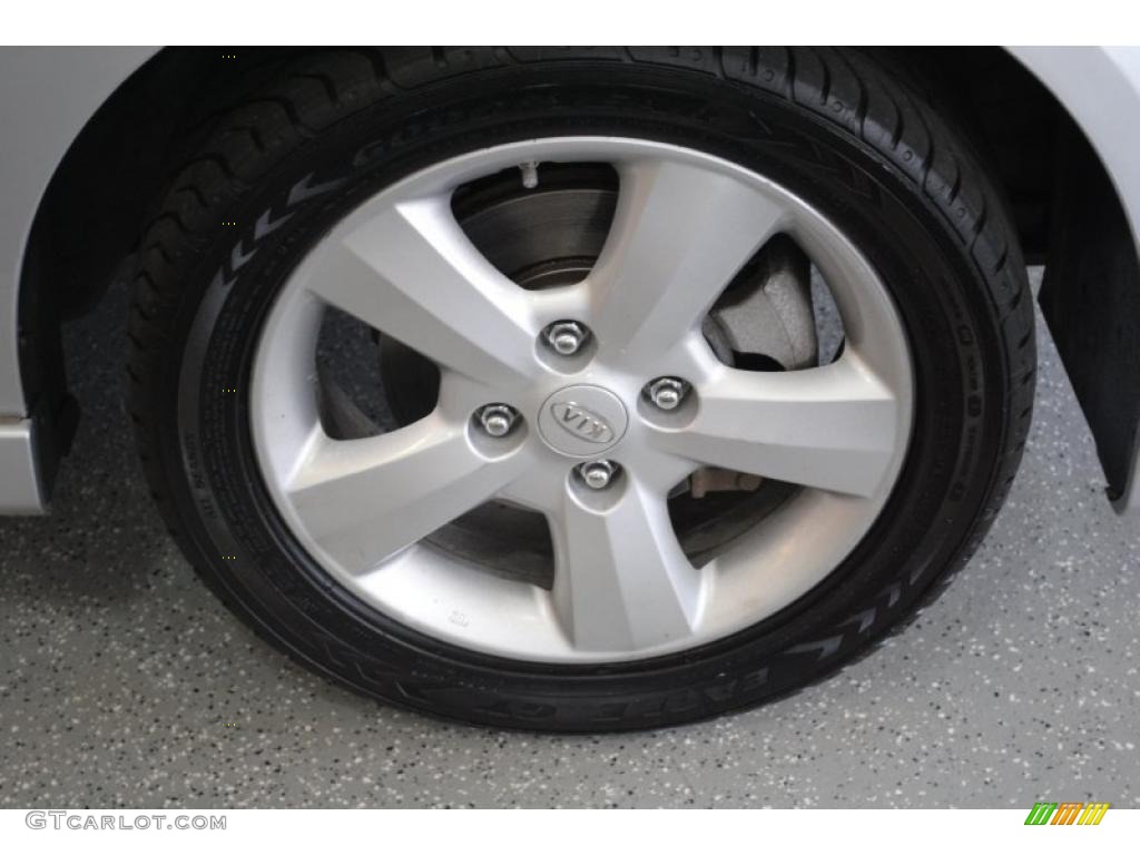 2007 Kia Spectra Spectra5 SX Wagon Wheel Photo #38703635