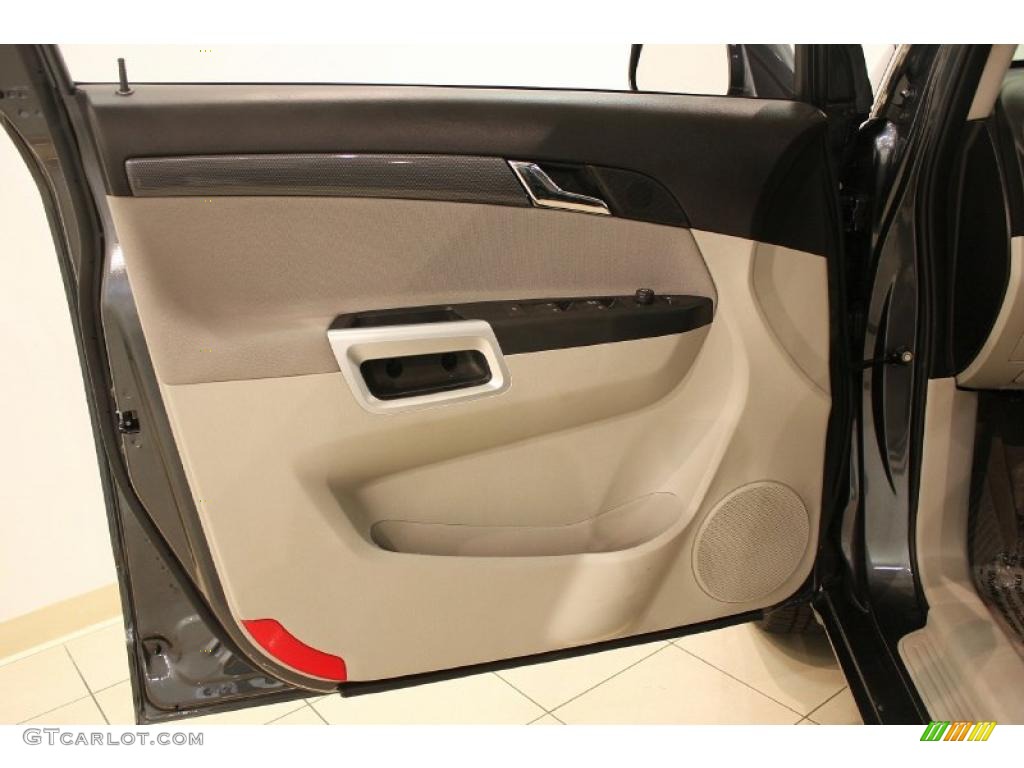 2010 Saturn VUE XR Gray Door Panel Photo #38704051